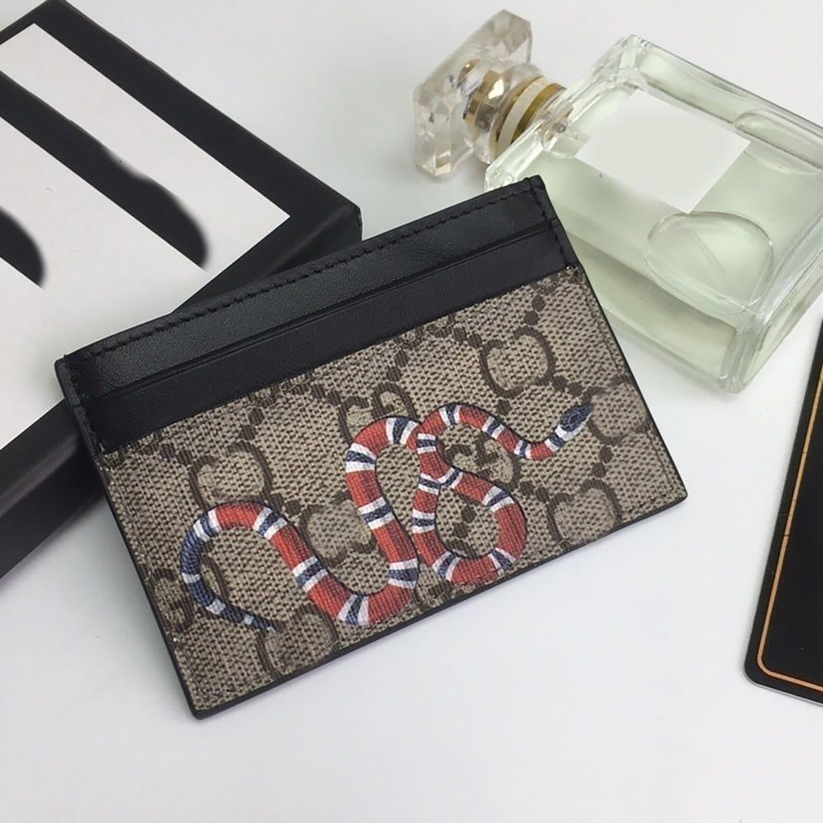 Modern Chic All-Season PU/Artificial Leather/Microfiber Leather, Cloth / Textile, Faux Fur Women's Functional Bags Card Pack | Color: Style 2 | Image 1