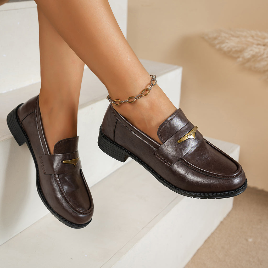 Modern Chic All-Season PU/Artificial Leather/Microfiber Leather Women's Flat Shoes | Color: Brown | Image 1