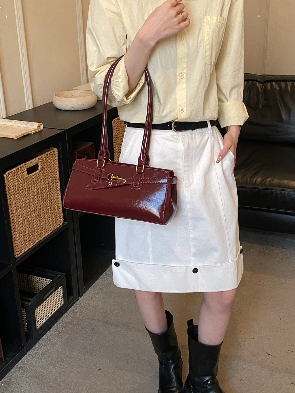 Modern Chic All-Season PU/Artificial Leather/Microfiber Leather Women's Shoulder Bags Other Bags | Color: Red | Image 3