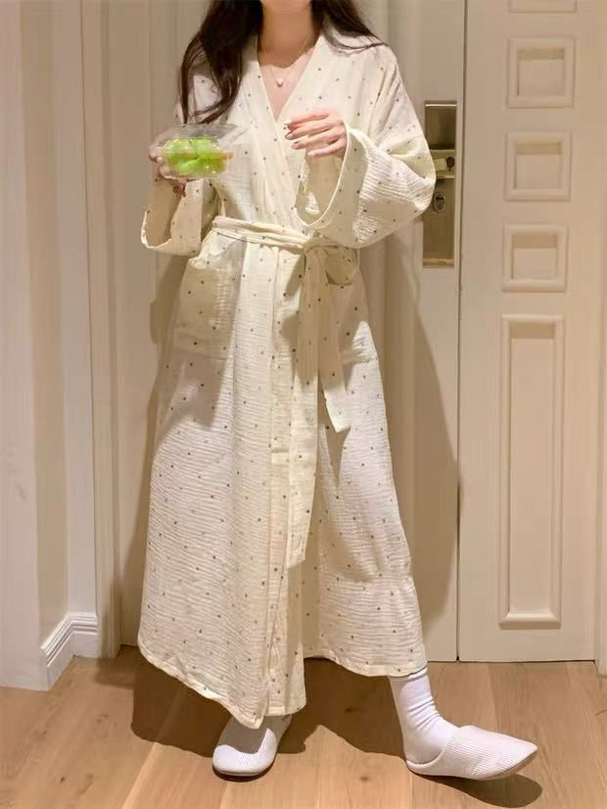 Elegant All-Season Women 's Long Sleeve Sleep Robe | Color: Style 1 | Image 2
