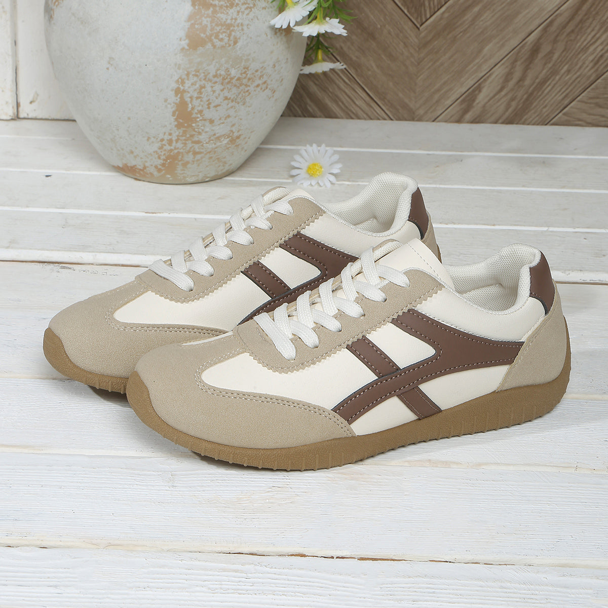 Modern Chic All-Season PU/Artificial Leather/Microfiber Leather, Net Women's Casual Shoes | Color: Khaki | Image 3