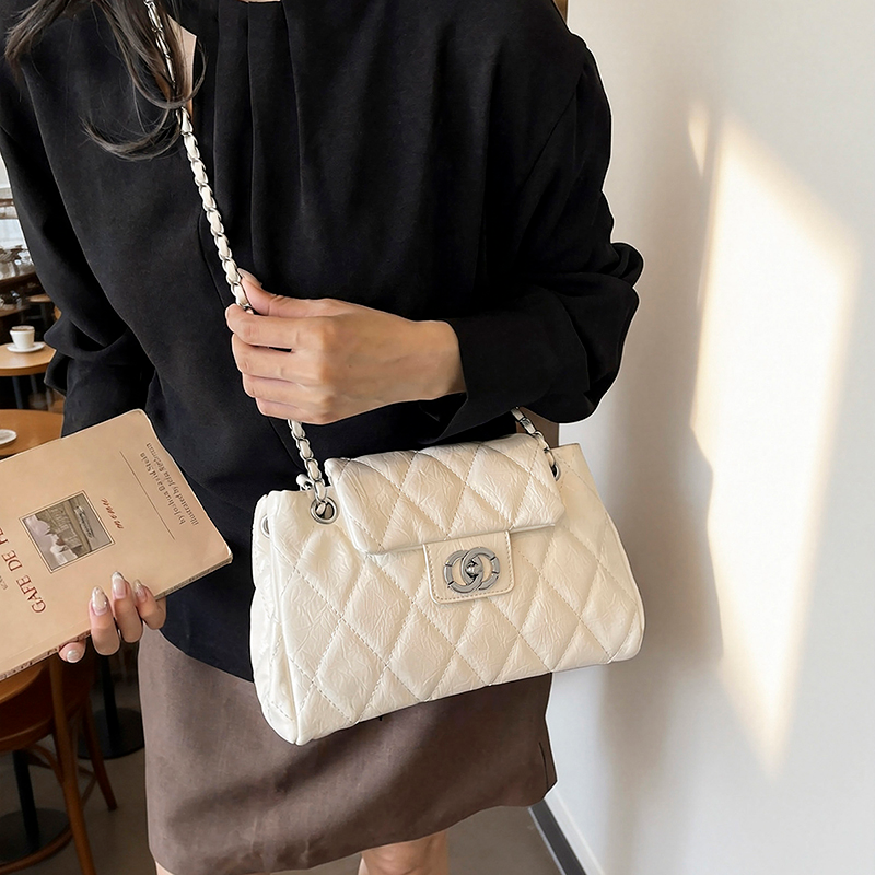 Modern Chic All-Season PU/Artificial Leather/Microfiber Leather Women's Crossbody Bags Other Bags | Color: White | Image 1