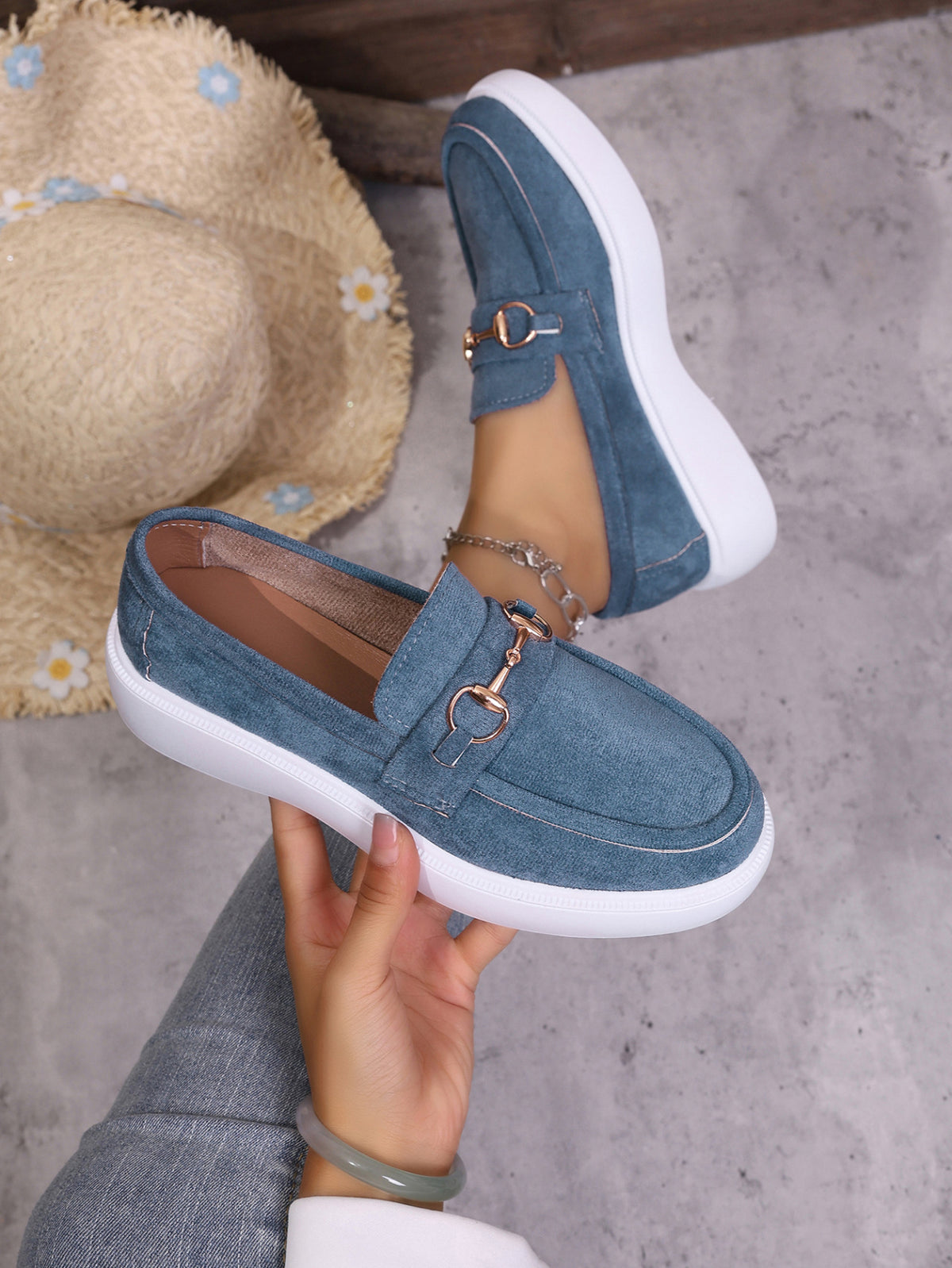 Modern Chic All-Season Cloth / Textile Women's Casual Shoes | Color: Blue | Image 2