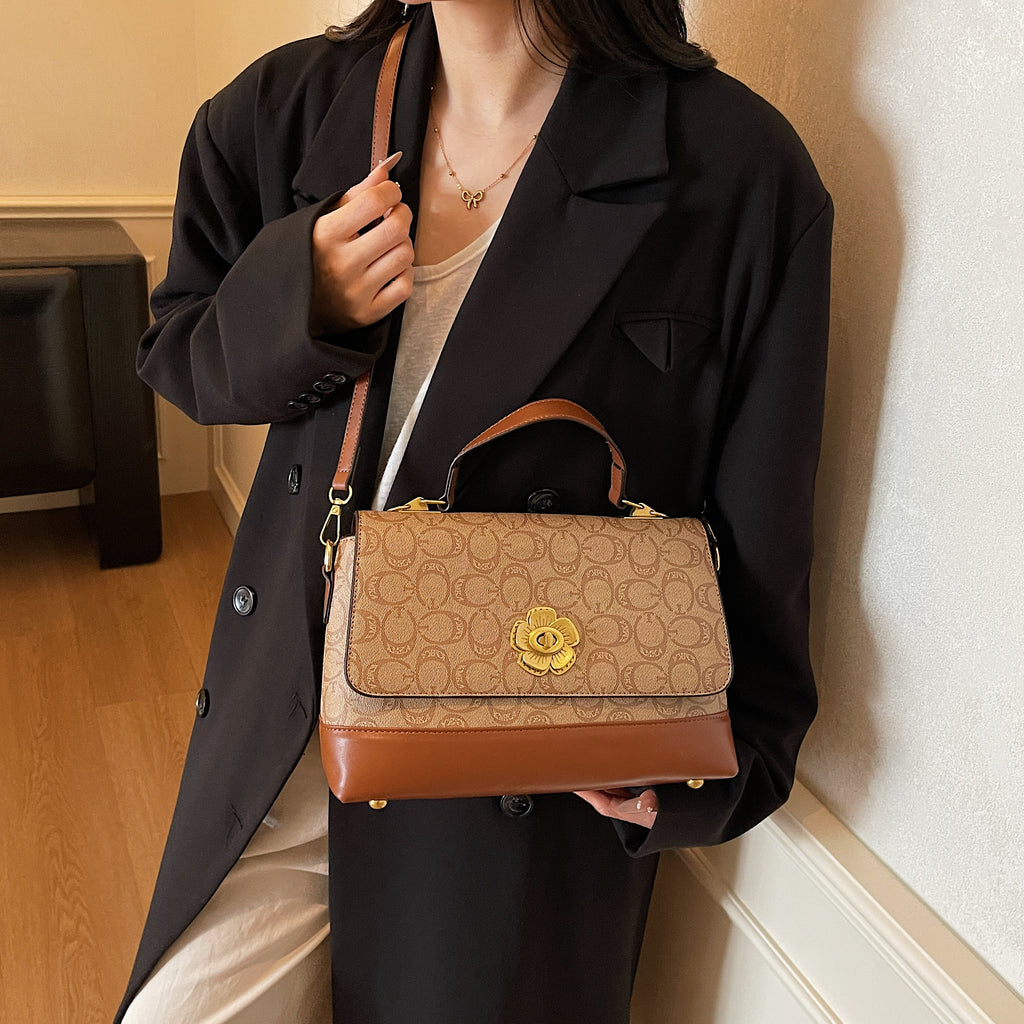 Modern Chic All-Season PU/Artificial Leather/Microfiber Leather Women's Handbags Other Bags | Color: Coffee | Image 2