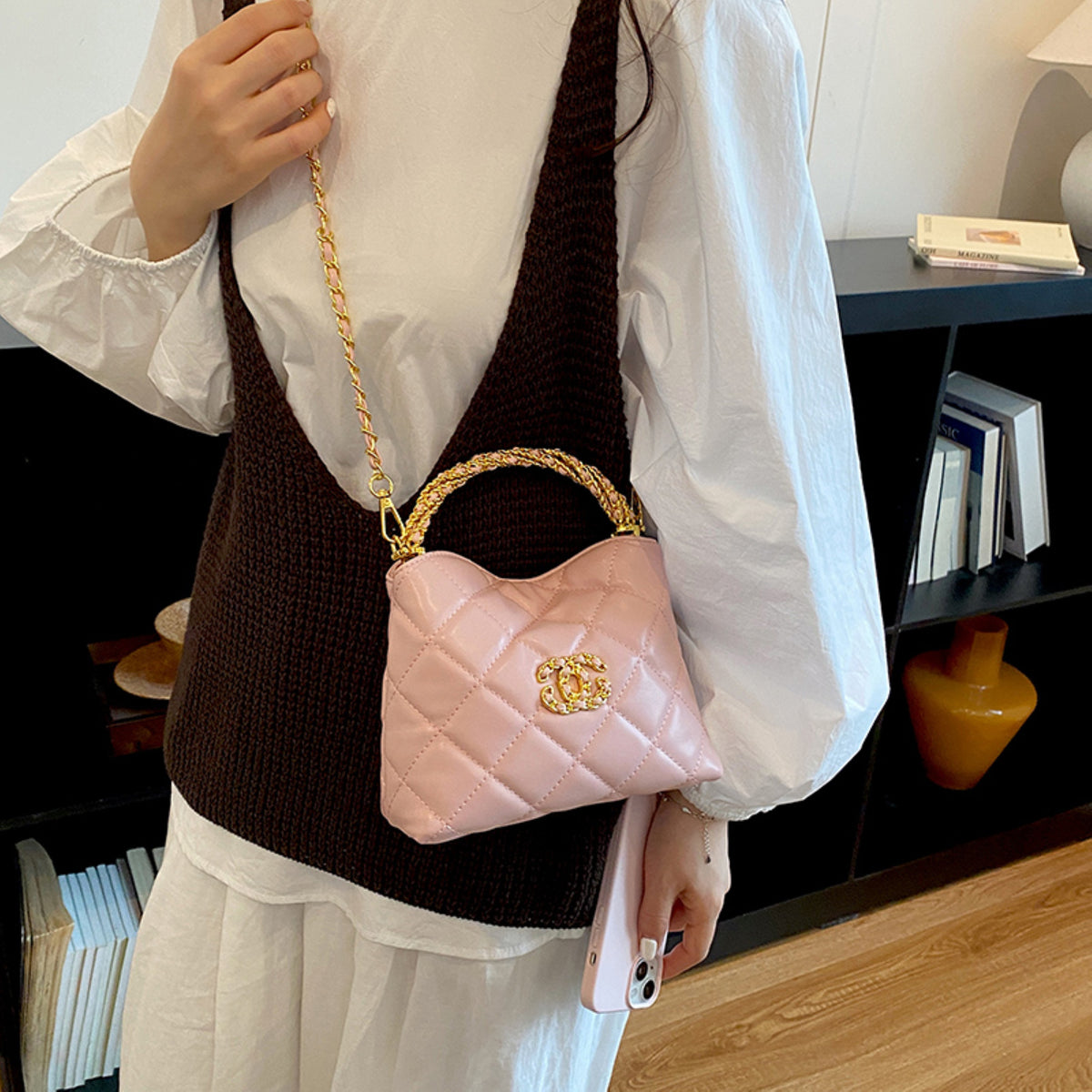 Modern Chic All-Season PU/Artificial Leather/Microfiber Leather Women's Handbags Other Bags | Color: Pink | Image 3