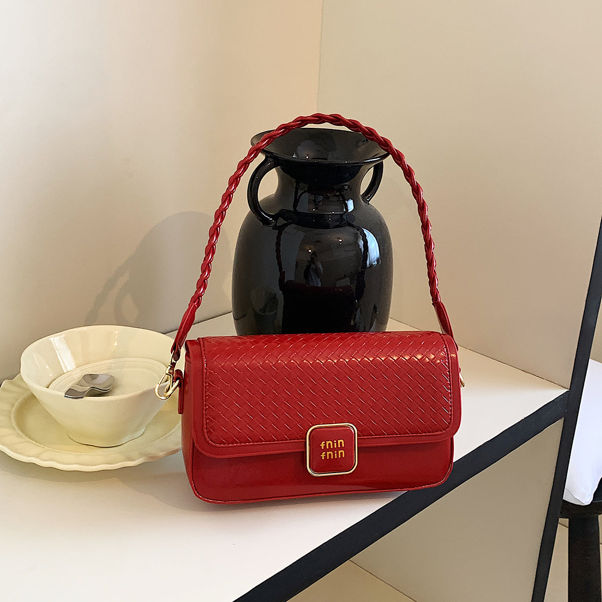 Modern Chic All-Season PU/Artificial Leather/Microfiber Leather Women's Handbags Other Bags | Color: Red | Image 1