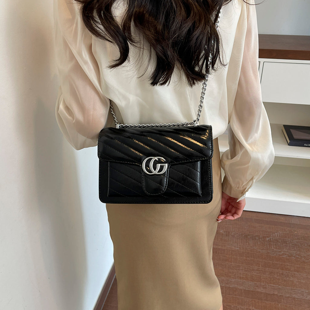Modern Chic All-Season PU/Artificial Leather/Microfiber Leather Women's Crossbody Bags Other Bags | Color: Black | Image 3