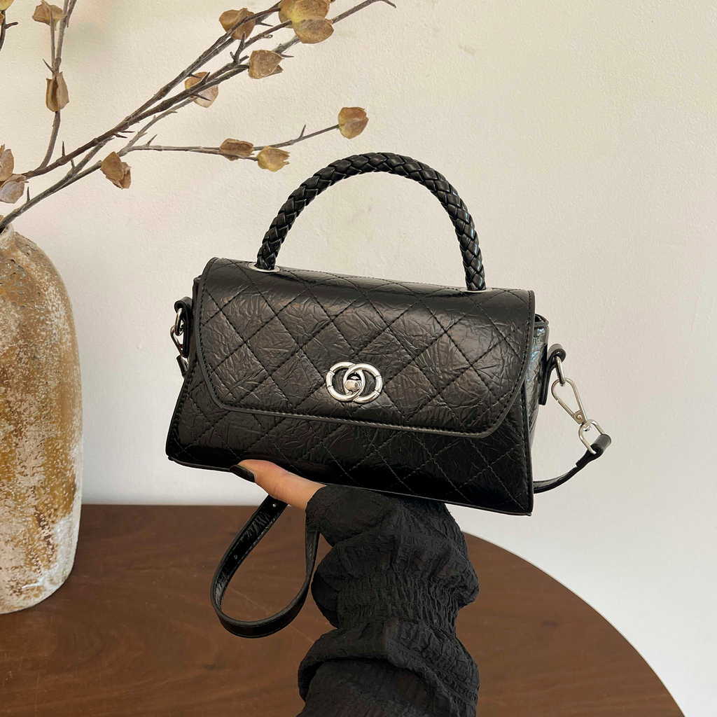 Modern Chic All-Season PU/Artificial Leather/Microfiber Leather Women's Crossbody Bags Other Bags | Color: Black | Image 2