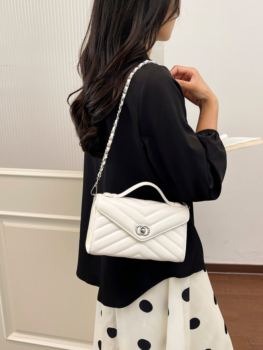 Modern Chic All-Season PU/Artificial Leather/Microfiber Leather Women's Crossbody Bags Other Bags | Color: White | Image 3