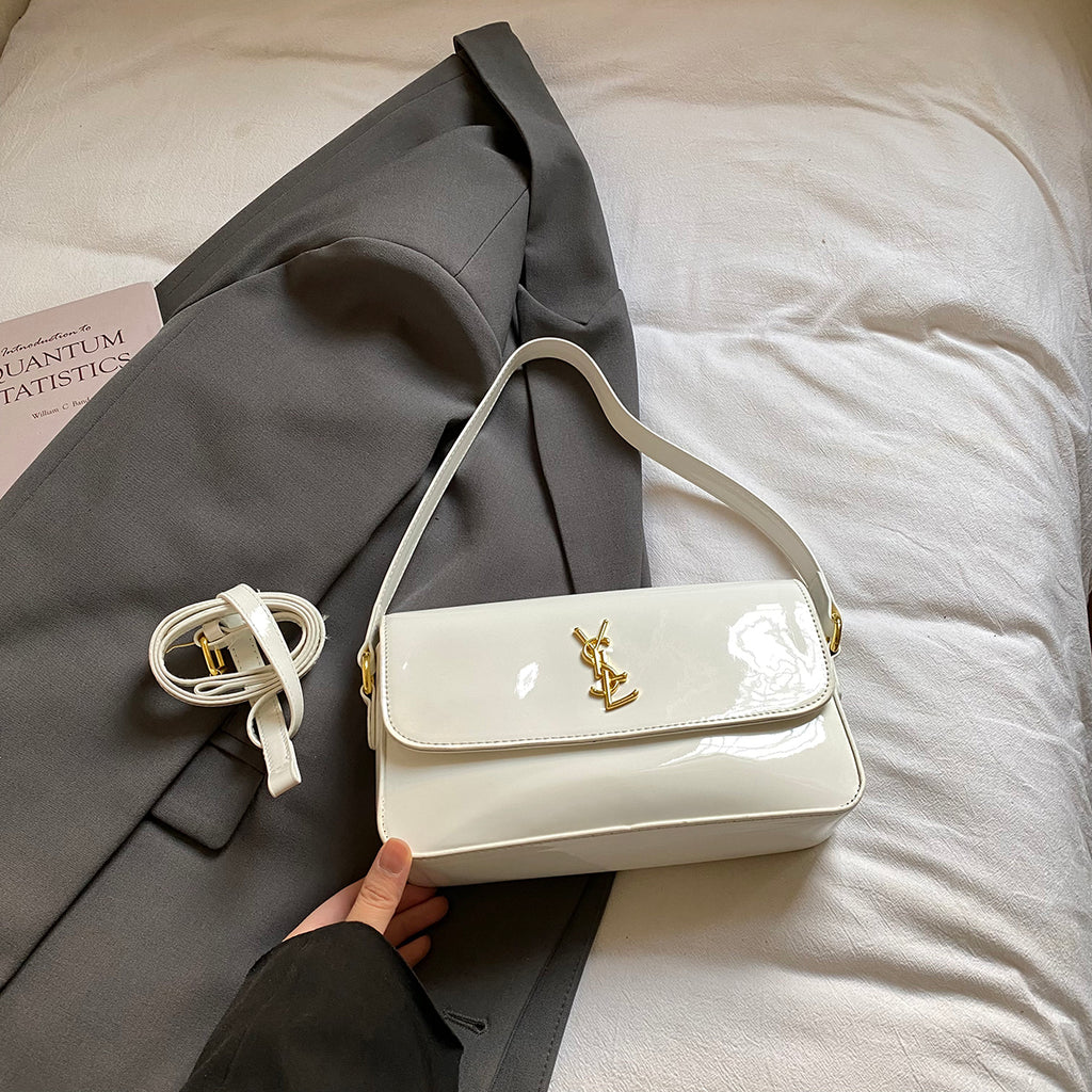 Modern Chic All-Season PU/Artificial Leather/Microfiber Leather Women's Handbags Other Bags | Color: White | Image 1