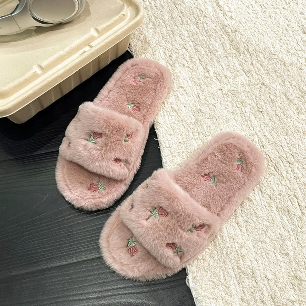 Modern Chic All-Season Cloth / Textile Women's Home Slippers | Color: Pink | Image 1