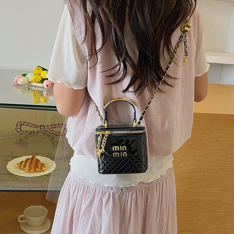 Modern Chic All-Season PU/Artificial Leather/Microfiber Leather Women's Crossbody Bags Box Bags | Color: Style 6 | Image 1