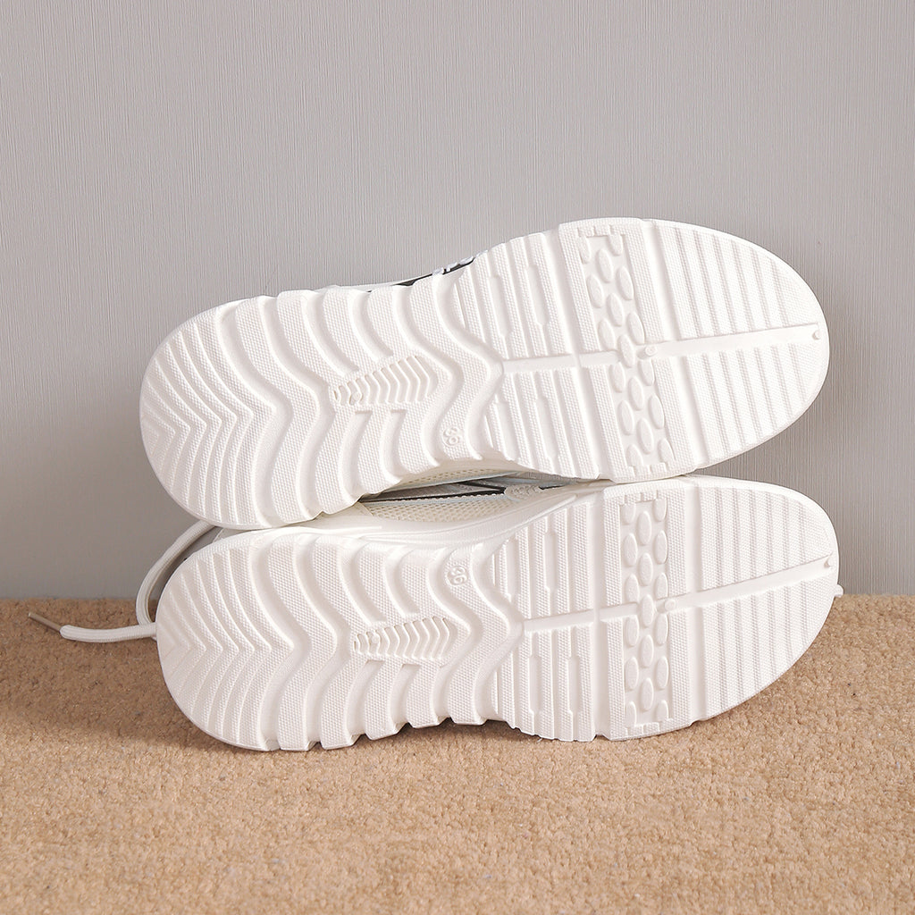 Modern Chic All-Season PU/Artificial Leather/Microfiber Leather Women's Fashion Sneaker | Color: Black&White | Image 2