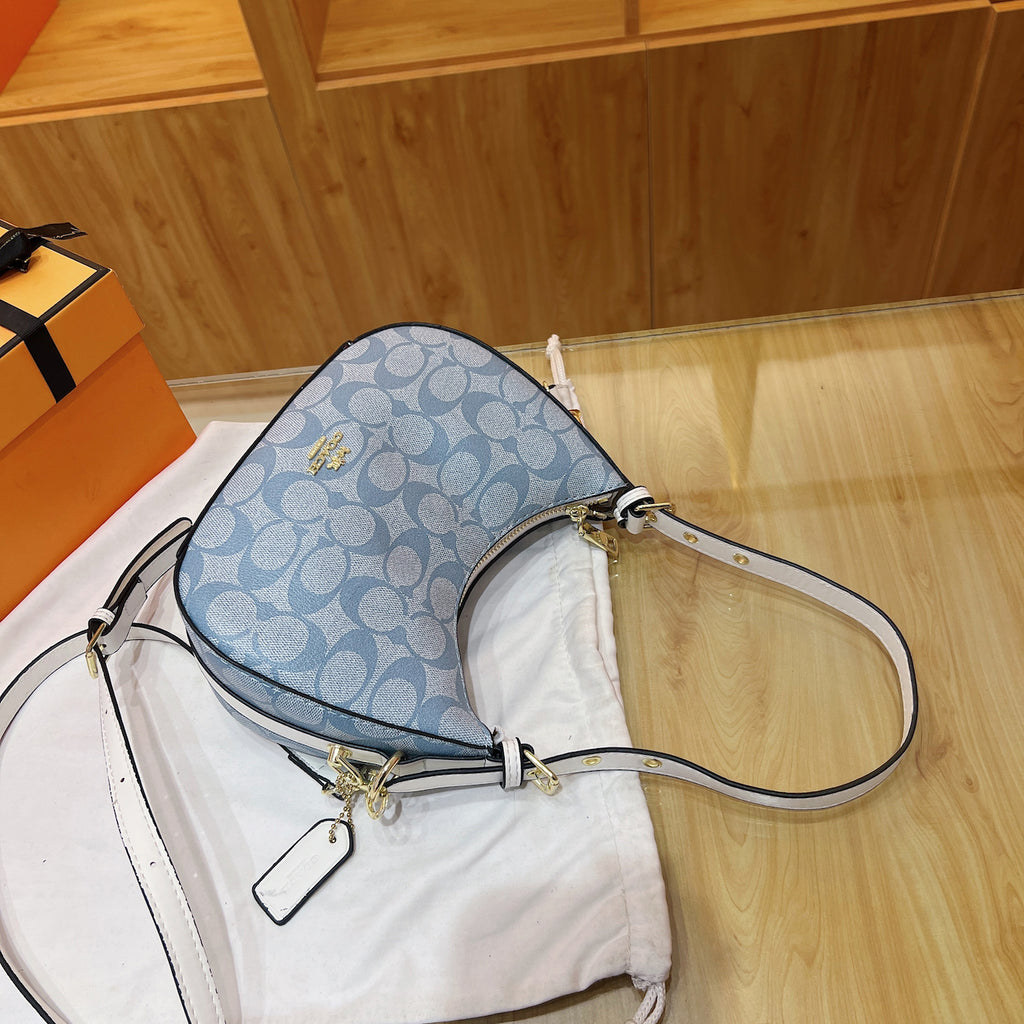 Modern Chic All-Season PU/Artificial Leather/Microfiber Leather Women's Shoulder Bags Underarm Bags | Color: Blue | Image 2