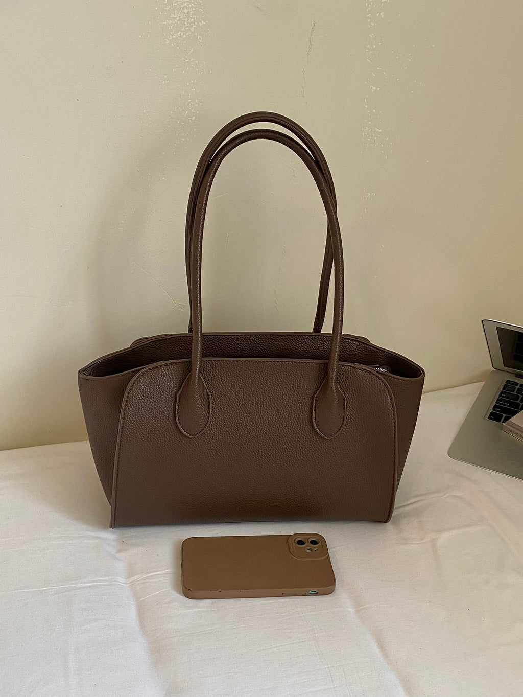 Modern Chic All-Season PU/Artificial Leather/Microfiber Leather Women's Shoulder Bags Tote Bags | Color: Style 3 | Image 2