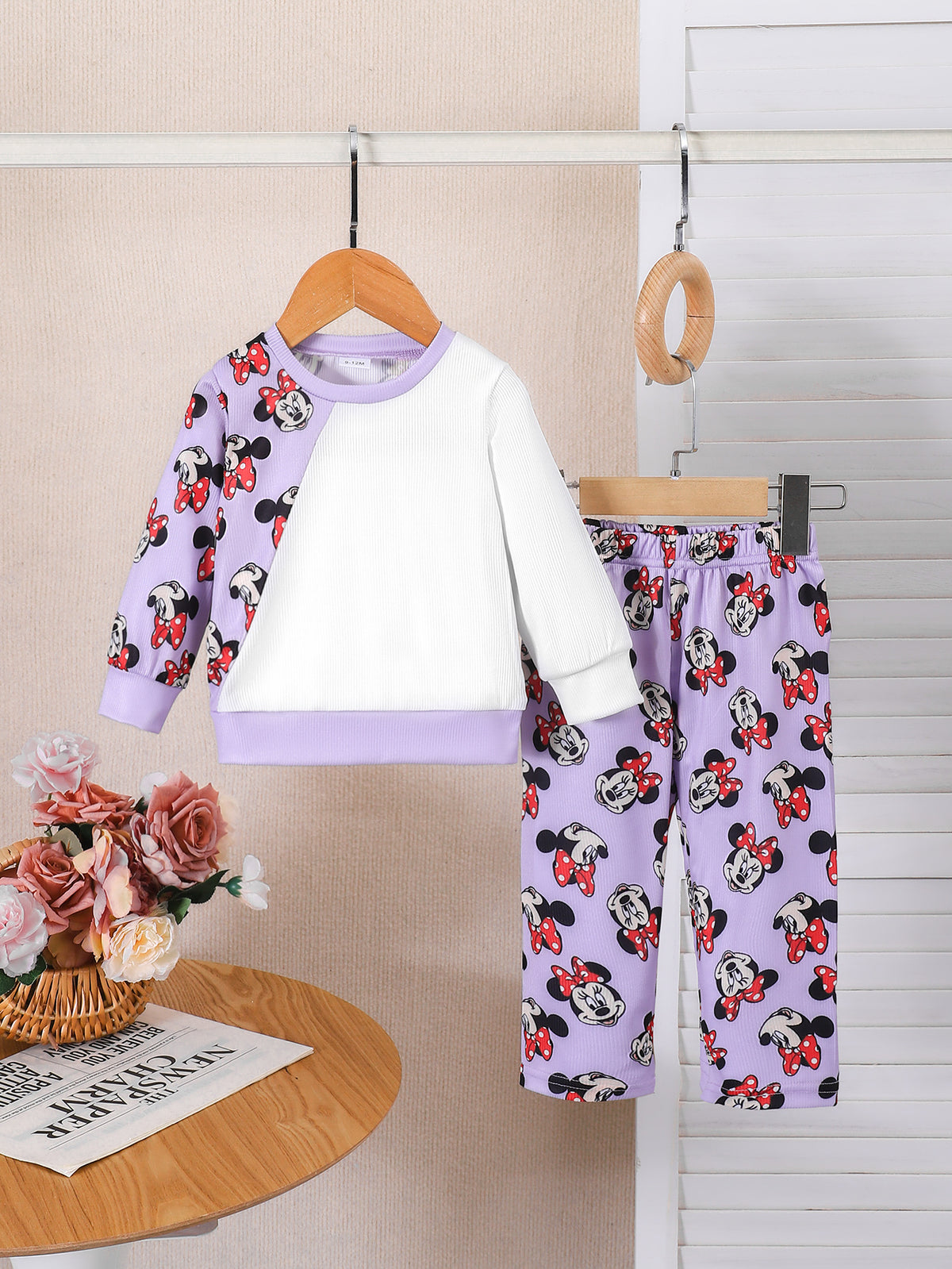 Modern Chic All-Season Casual Sporty Autumn 2-Piece Baby Girls' Pants Suit, Ages 0-24 Months | Color: Light Purple | Image 1