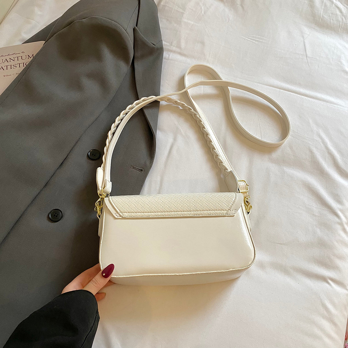 Modern Chic All-Season PU/Artificial Leather/Microfiber Leather Women's Handbags Other Bags | Color: White | Image 3