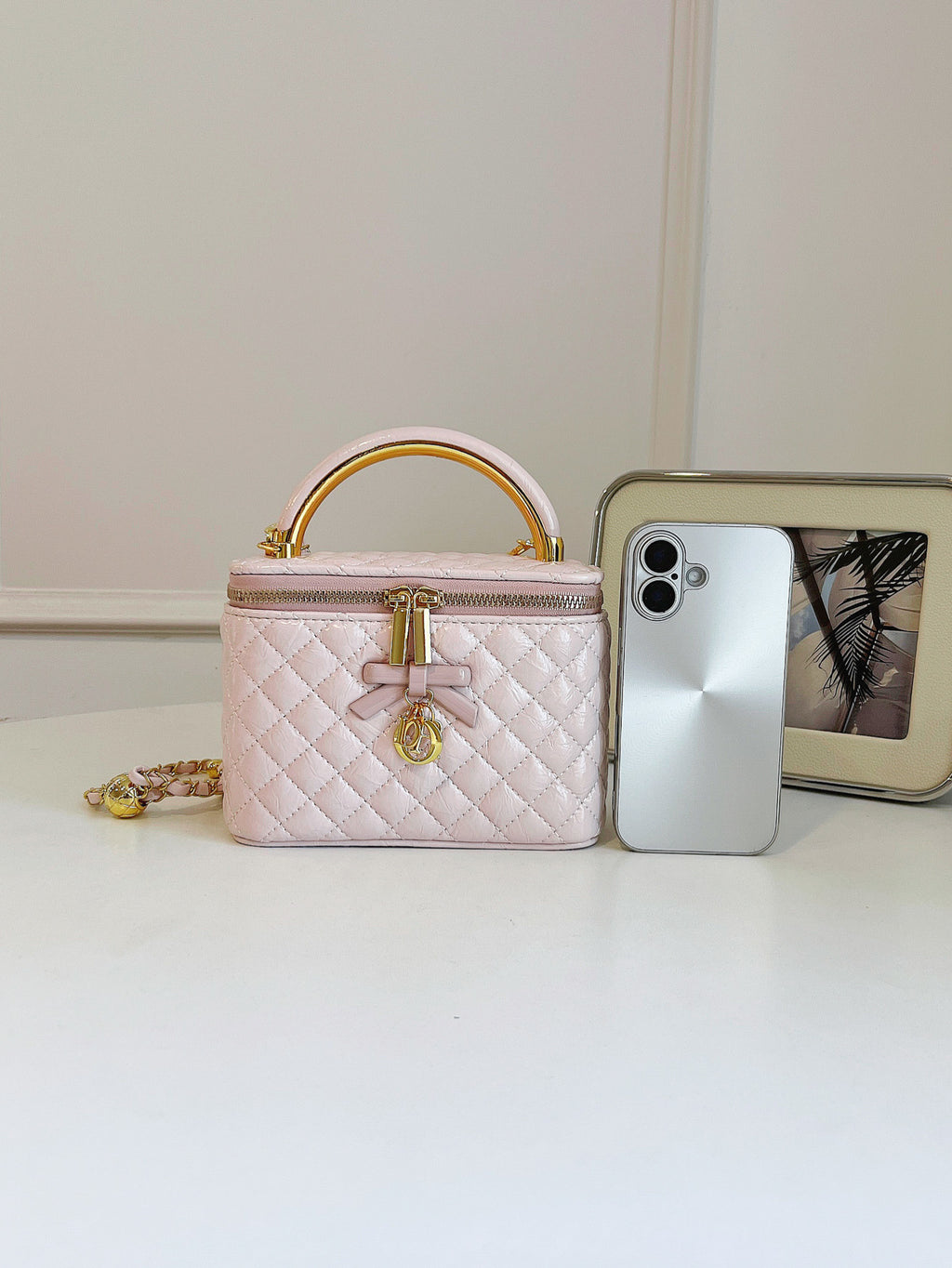 Modern Chic All-Season PU/Artificial Leather/Microfiber Leather Women's Crossbody Bags Box Bags | Color: Pink | Image 3