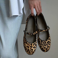 Modern Chic All-Season PU/Artificial Leather/Microfiber Leather Women's Flat Shoes | Color: Leopard | Image 1