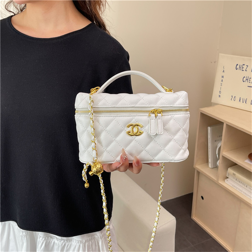 Modern Chic All-Season PU/Artificial Leather/Microfiber Leather Women's Handbags Other Bags | Color: Style 2 | Image 1