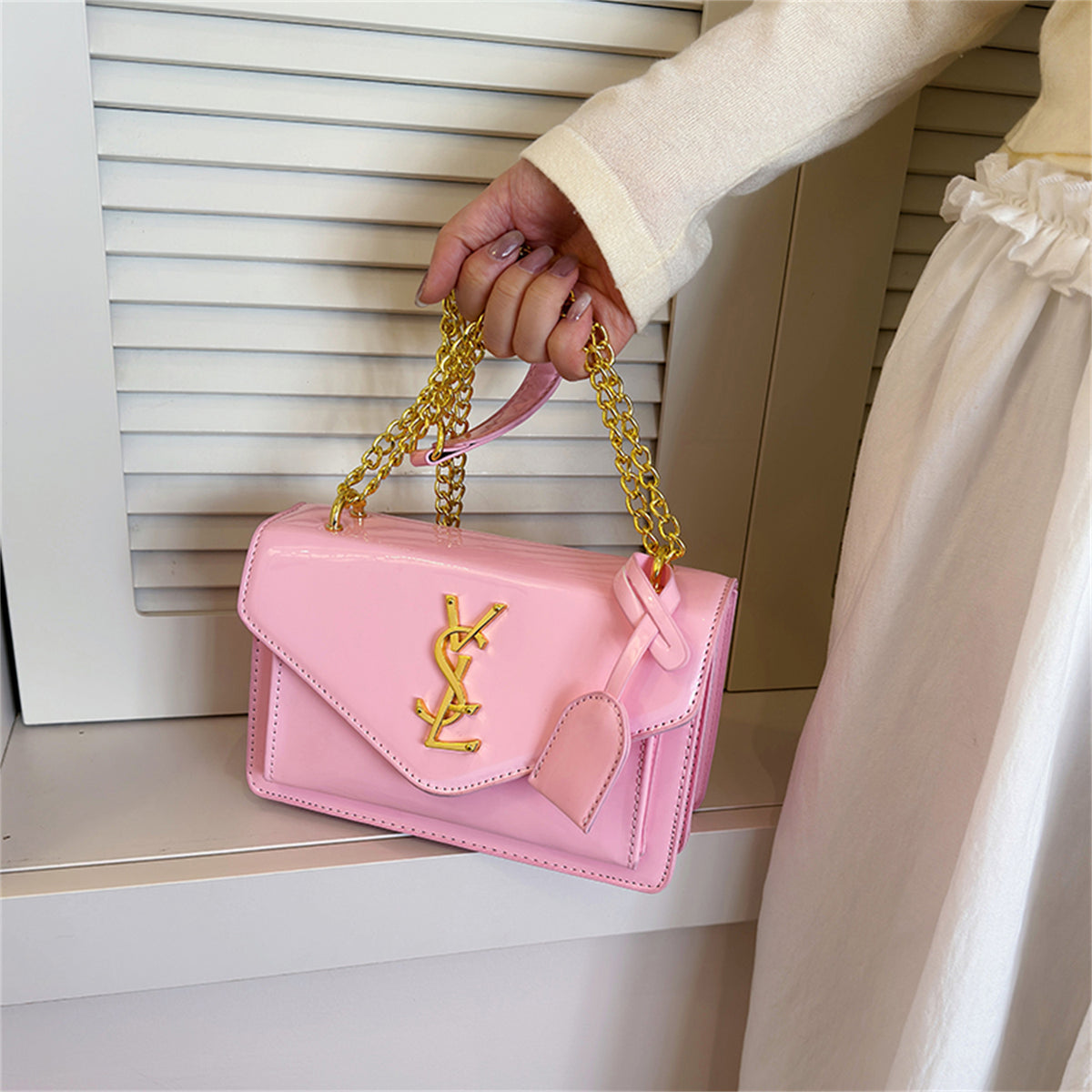 Modern Chic All-Season PU/Artificial Leather/Microfiber Leather, Patent Leather/Glossy Women's Handbags Other Bags | Color: Pink | Image 1