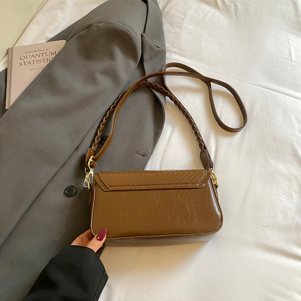 Modern Chic All-Season PU/Artificial Leather/Microfiber Leather Women's Handbags Other Bags | Color: Brown | Image 3
