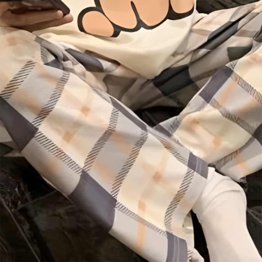 Modern Chic All-Season Sweet Feminine Summer 2 Pcs Women 's Short  Sleeve Sleep Set | Color: Style 2 | Image 3