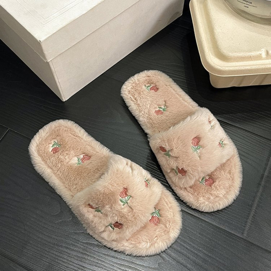 Modern Chic All-Season Cloth / Textile Women's Home Slippers | Color: Khaki | Image 3