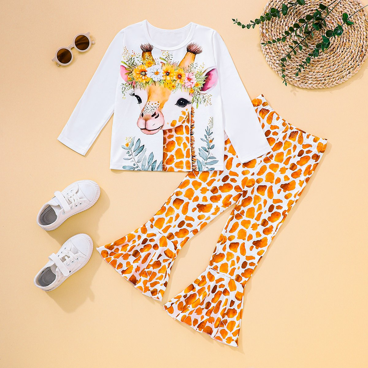 Trendy Autumn 2-Piece Girls' Pants Suit, Ages 2-7 | Color: White | Image 1