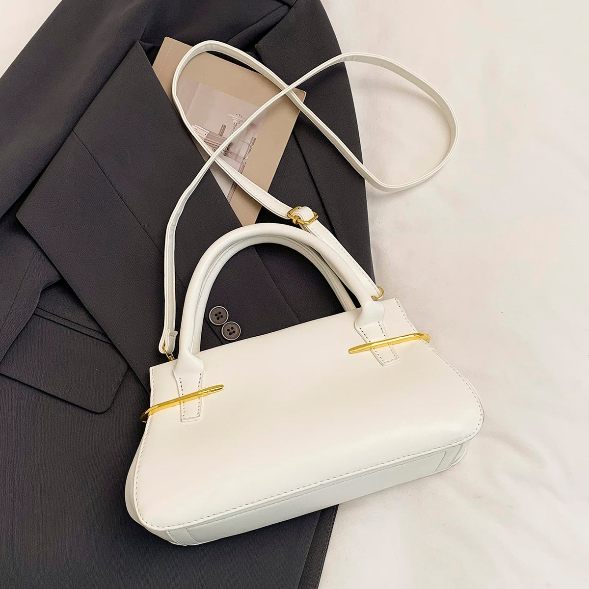 Modern Chic All-Season PU/Artificial Leather/Microfiber Leather Women's Crossbody Bags Other Bags | Color: White | Image 2