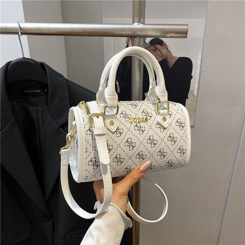 Modern Chic All-Season PU/Artificial Leather/Microfiber Leather, Cloth / Textile Women's Handbags Other Bags | Color: White | Image 1