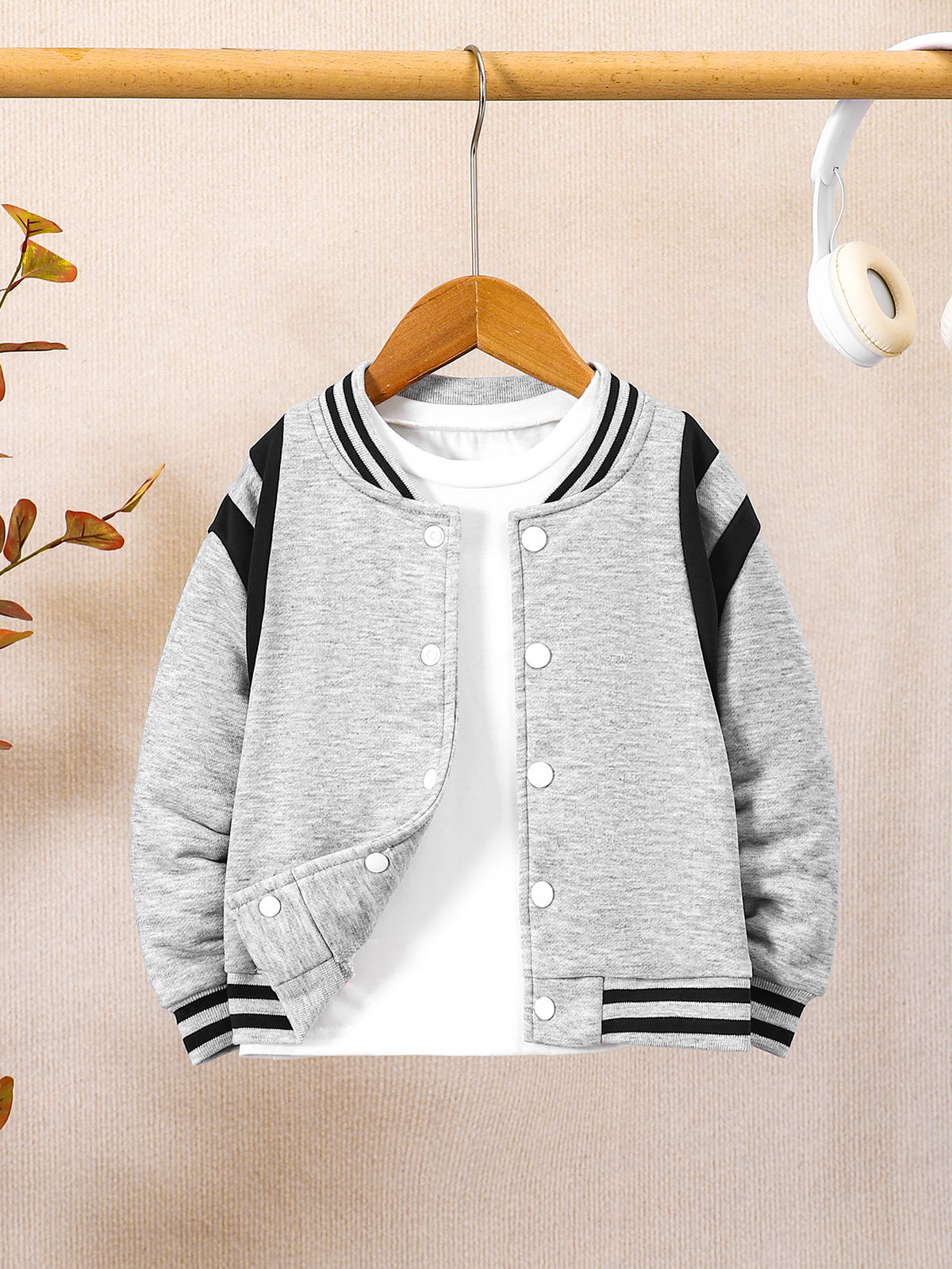 Modern Chic All-Season Casual Sporty Autumn Unisex Kids' Jacket, Ages 2-7 | Color: Grey | Image 1