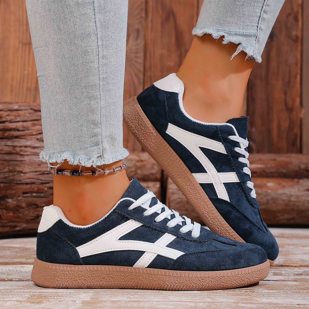 Modern Chic All-Season PU/Artificial Leather/Microfiber Leather Women's Skate Shoes | Color: Blue | Image 1