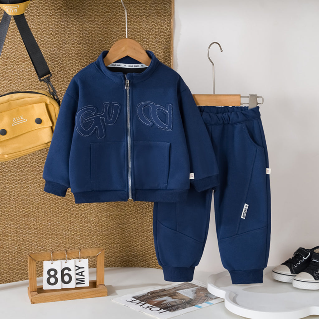 Modern Chic All-Season Casual Sporty Autumn 2-Piece Boys' Pants Suit, Ages 2-7 | Color: Blue | Image 3