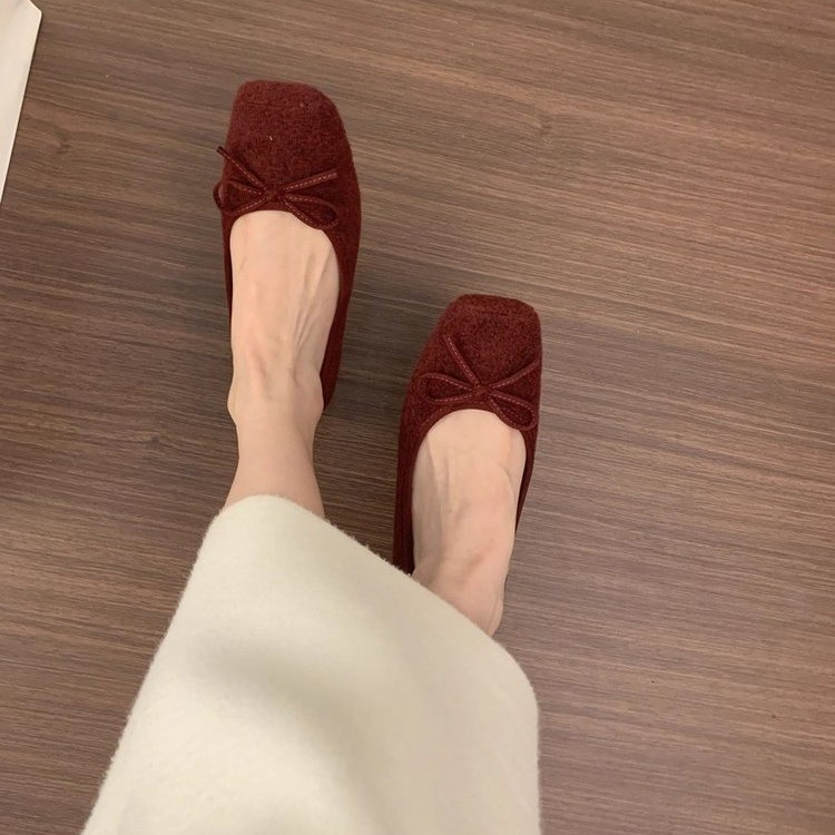 Modern Chic All-Season Suede/Oxford/Scrub Women's Flat Shoes | Color: Red | Image 3