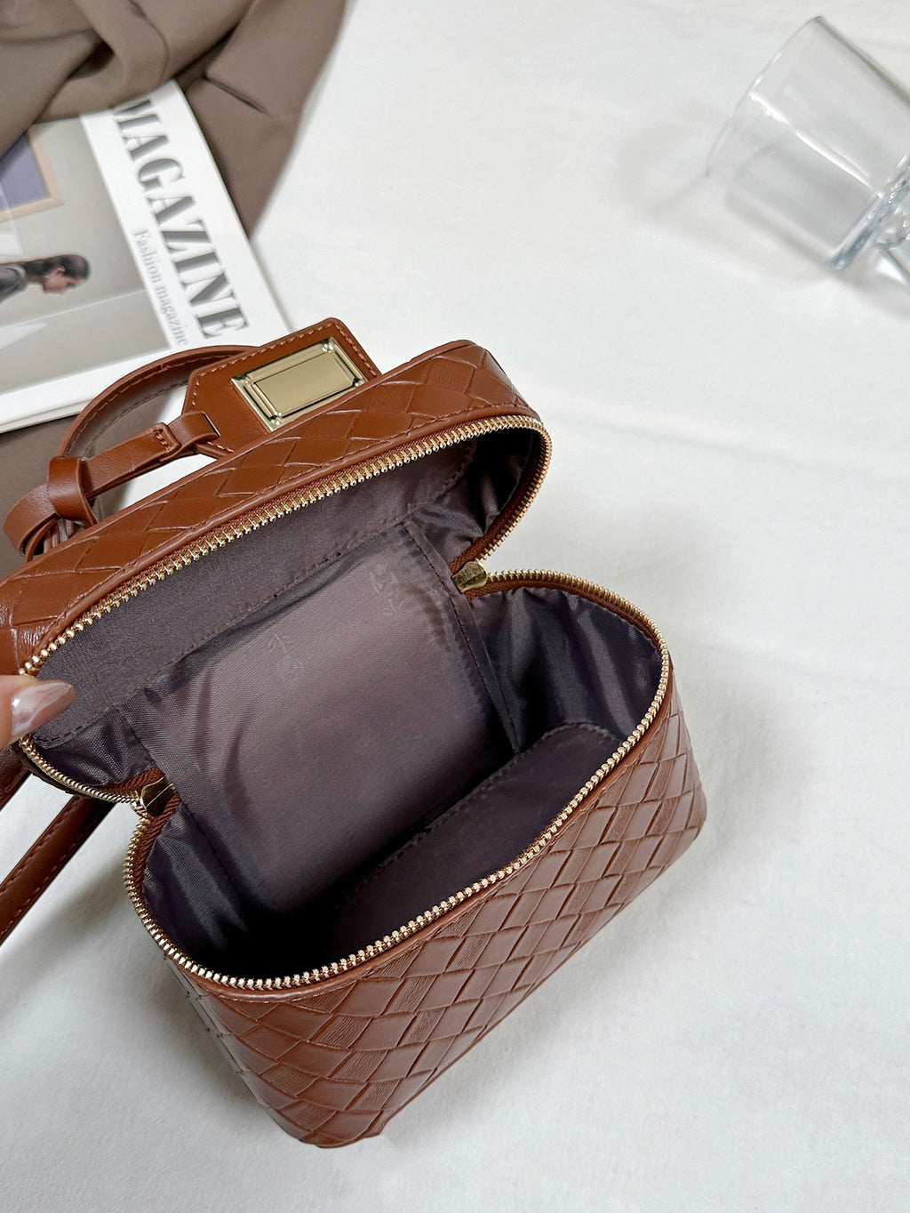 Modern Chic All-Season PU/Artificial Leather/Microfiber Leather Women's Crossbody Bags Box Bags | Color: Brown | Image 2
