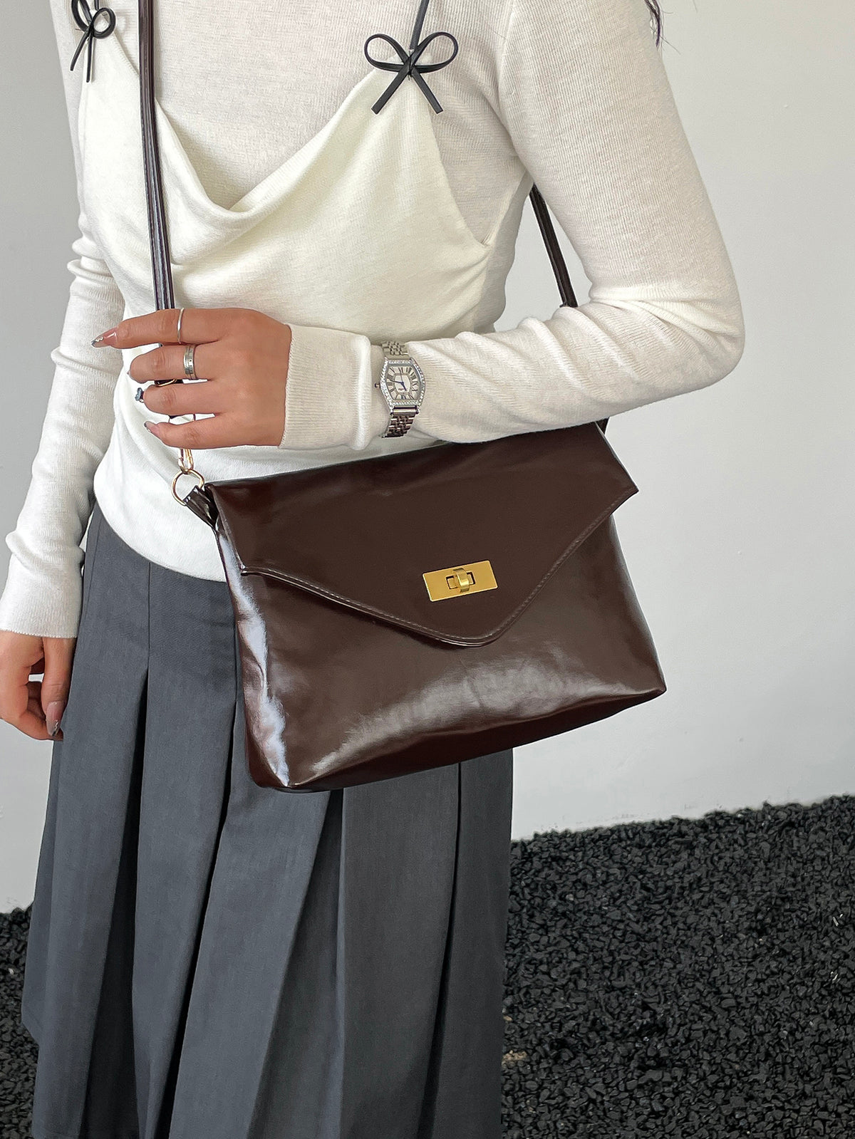 Modern Chic All-Season PU/Artificial Leather/Microfiber Leather Women's Crossbody Bags Other Bags | Color: Coffee | Image 2