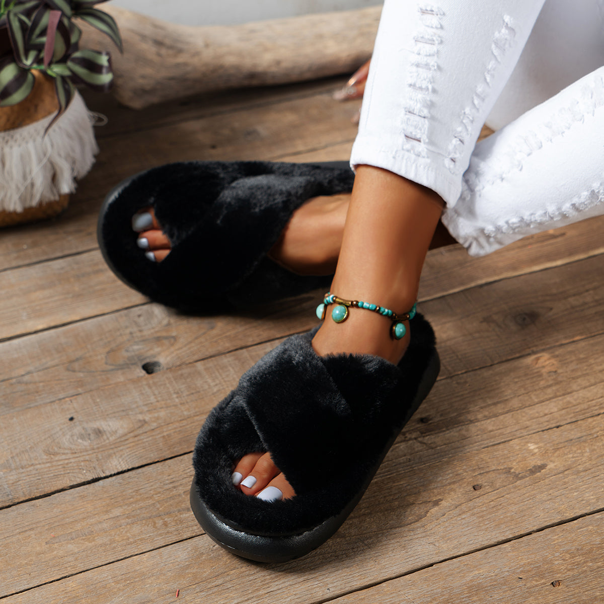 Modern Chic All-Season Velvet/Corduroy Women's Imitation Fur Slippers | Color: Black | Image 3