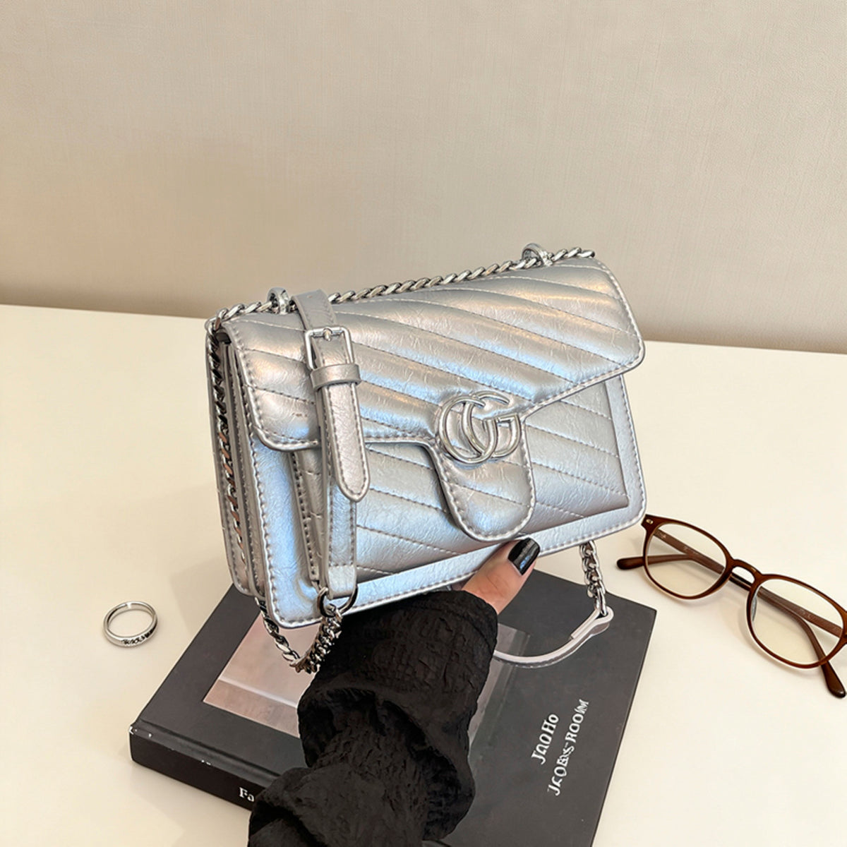 Modern Chic All-Season PU/Artificial Leather/Microfiber Leather Women's Crossbody Bags Other Bags | Color: Silver | Image 1