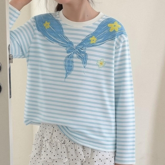 Minimalist Autumn Girls' T-Shirt, Ages 4-14 | Color: Blue | Image 3