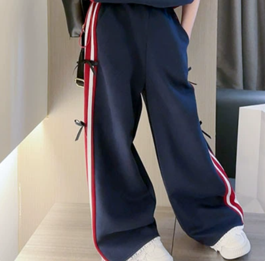 Modern Chic All-Season Casual Sporty Autumn 2-Piece Girls' Pants Suit, Ages 3-14 | Color: Red | Image 2