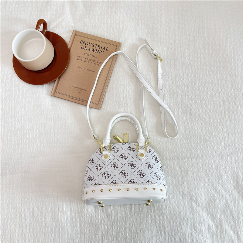 Modern Chic All-Season PU/Artificial Leather/Microfiber Leather Women's Handbags Other Bags | Color: White | Image 3