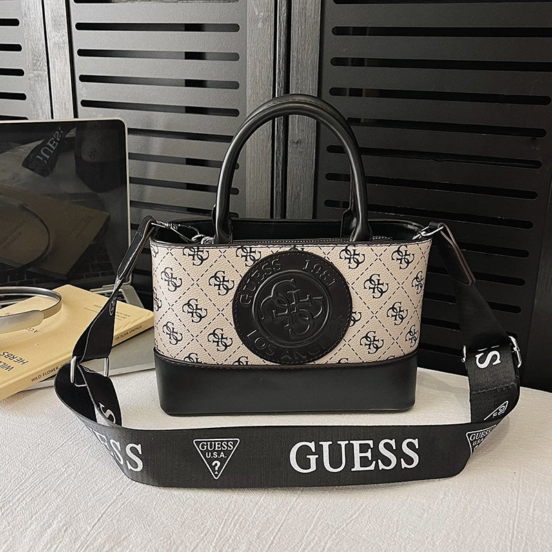 Modern Chic All-Season PU/Artificial Leather/Microfiber Leather, Cloth / Textile Women's Crossbody Bags Other Bags | Color: Grey | Image 1