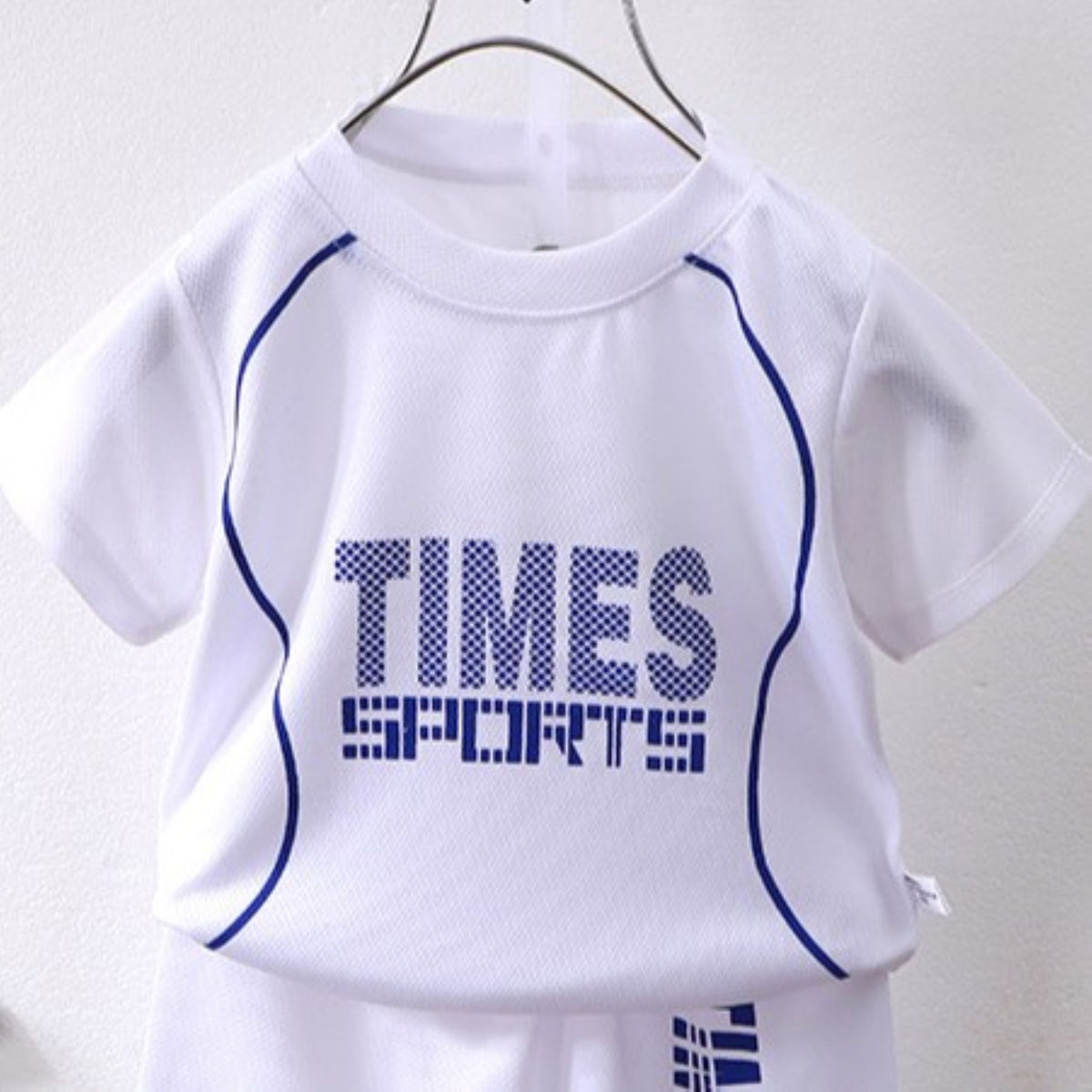 Minimalist Summer 2-Piece Unisex Kids' Pants Suit, Ages 3-13 | Color: White | Image 3