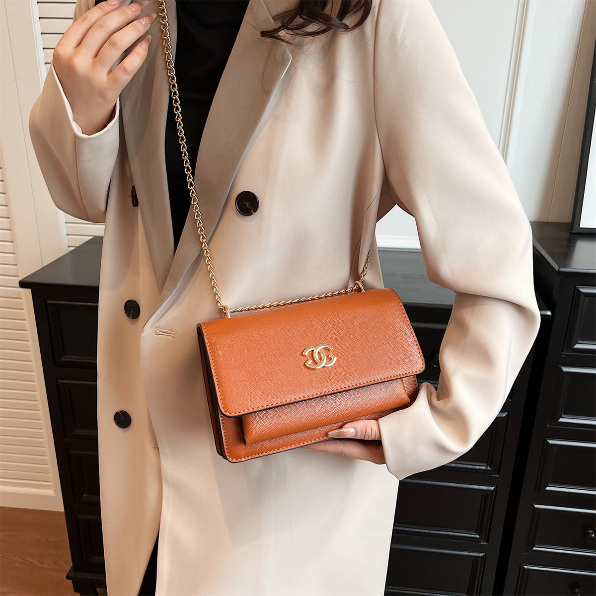 Modern Chic All-Season PU/Artificial Leather/Microfiber Leather Women's Crossbody Bags Other Bags | Color: Brown | Image 3