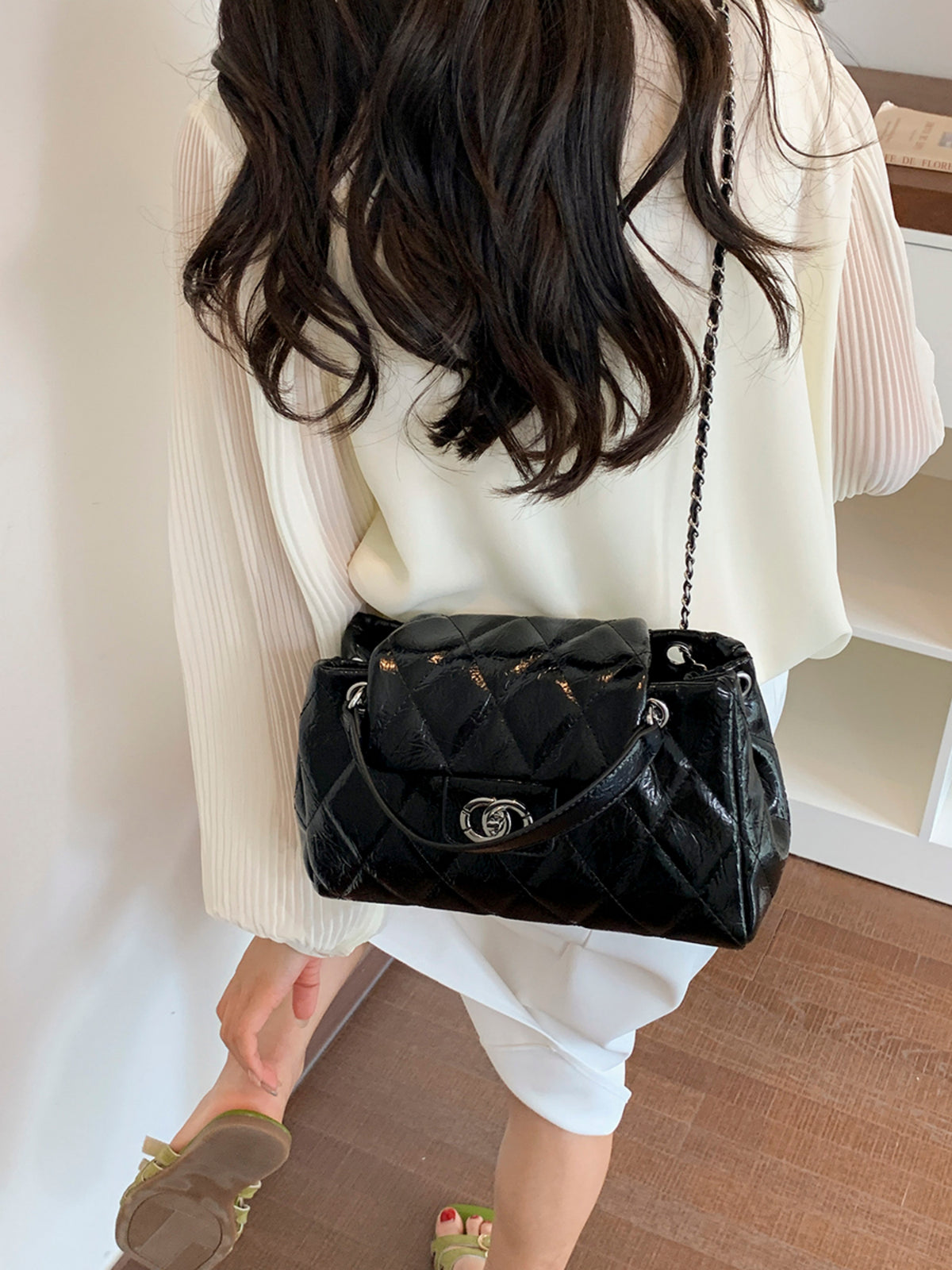 Modern Chic All-Season PU/Artificial Leather/Microfiber Leather Women's Crossbody Bags Other Bags | Color: Black | Image 3