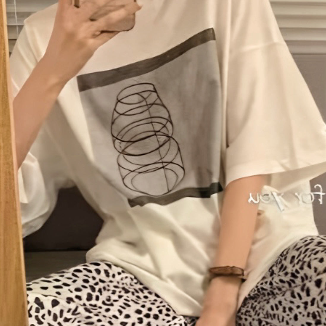 Modern Chic All-Season Sweet Feminine Summer 2 Pcs Women 's Short  Sleeve Sleep Set | Color: Style 3 | Image 3