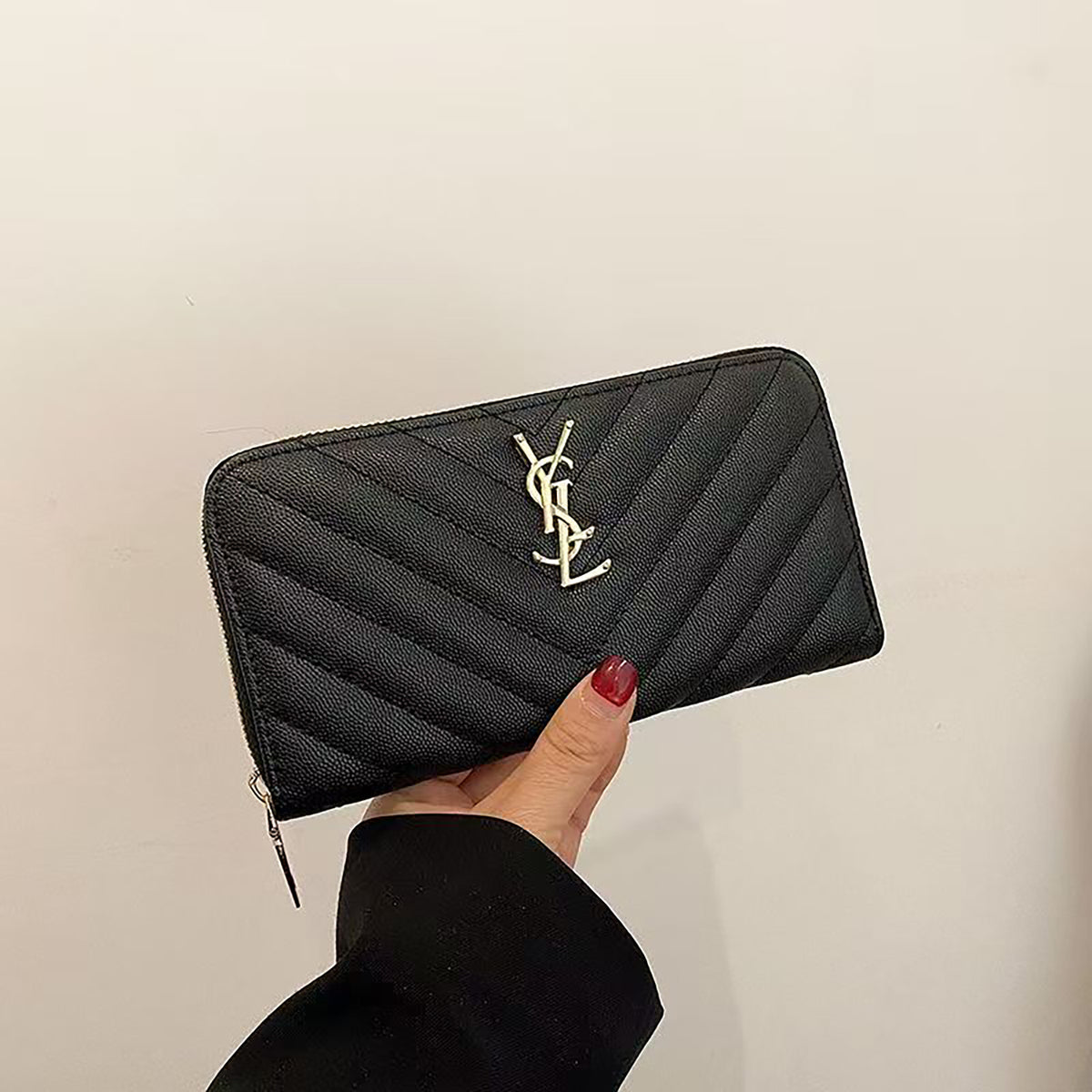 Modern Chic All-Season PU/Artificial Leather/Microfiber Leather, Cloth / Textile, Faux Fur Women's Functional Bags Purses/Wallet | Color: Style 1 | Image 1