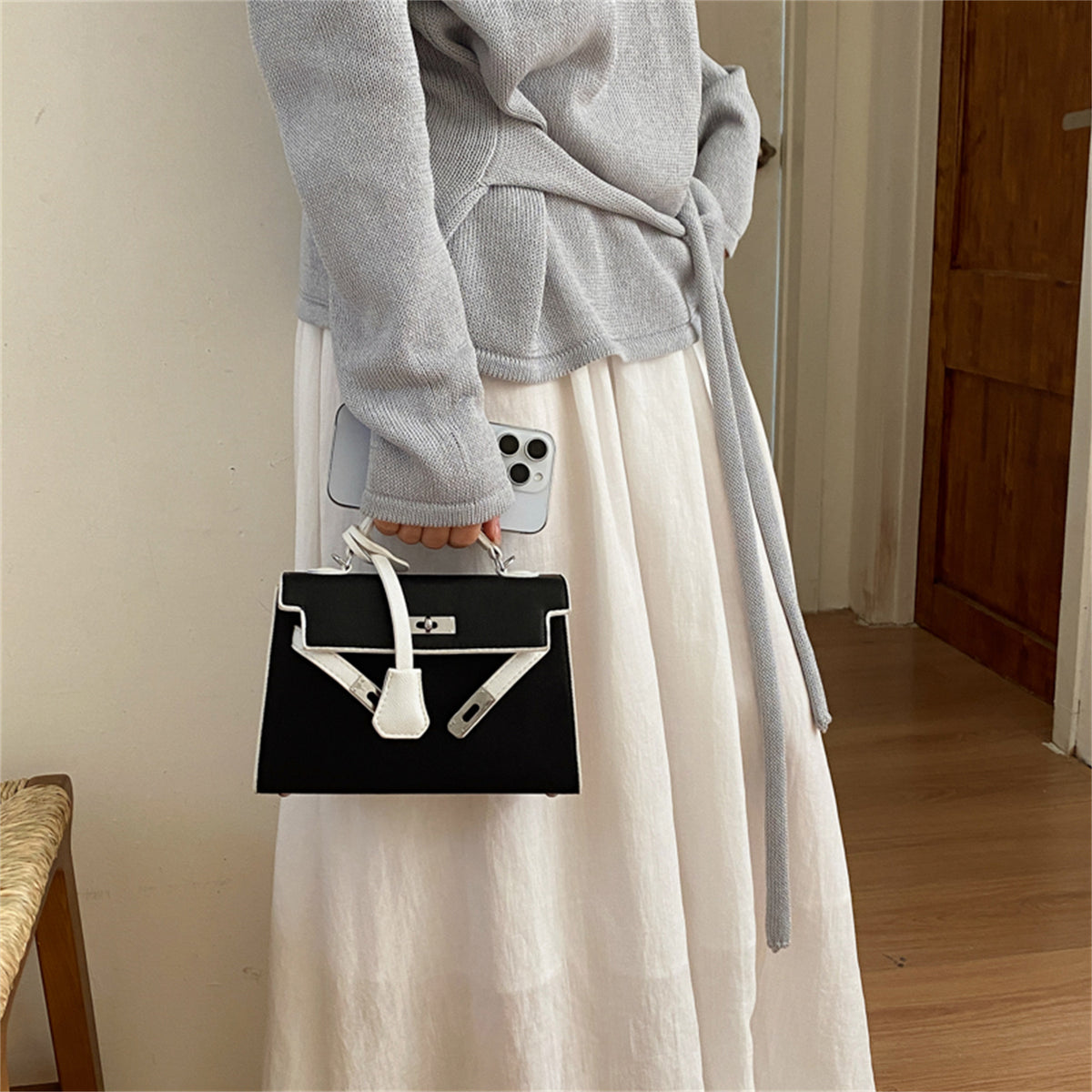 Modern Chic All-Season PU/Artificial Leather/Microfiber Leather Women's Handbags Other Bags | Color: Style 2 | Image 2