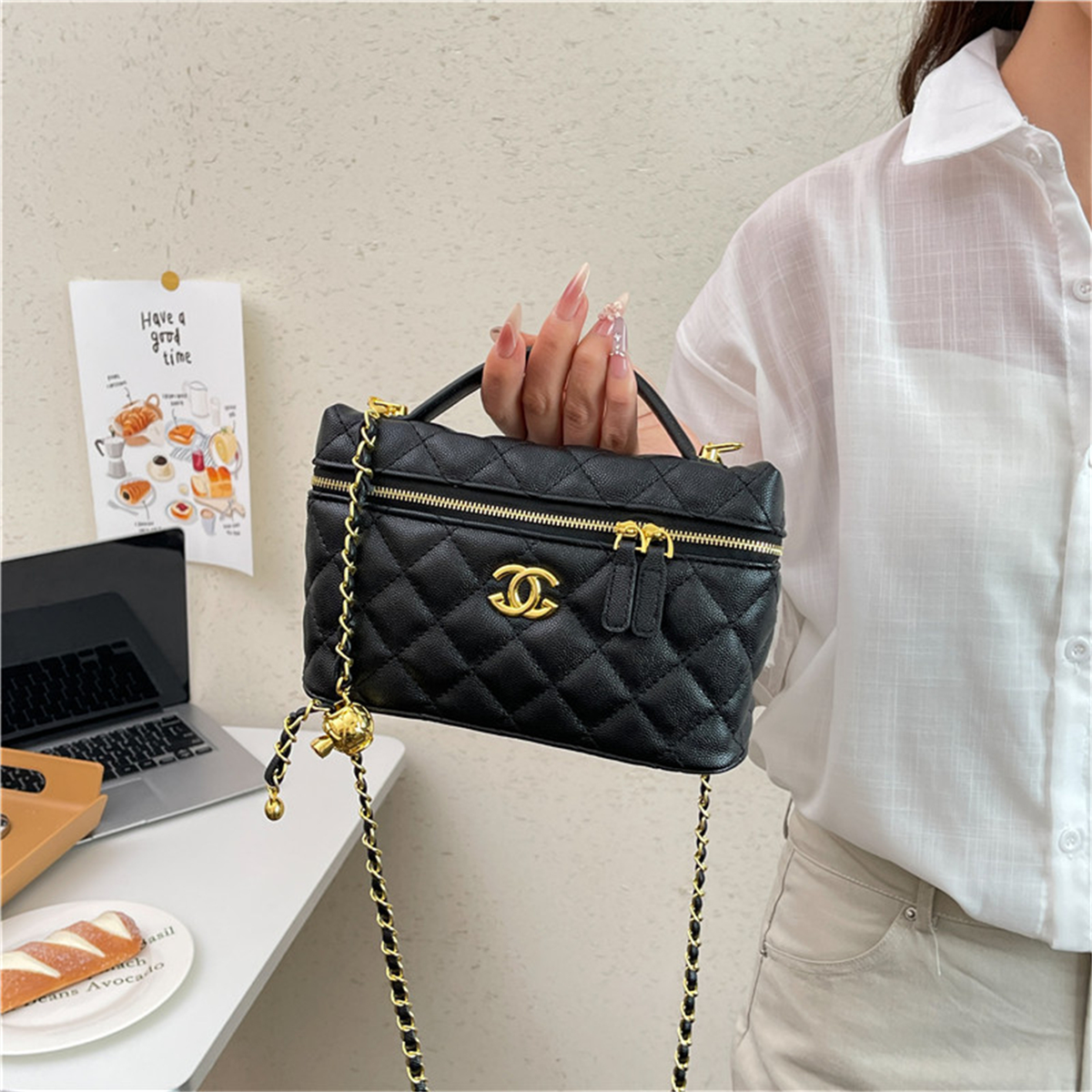 Modern Chic All-Season PU/Artificial Leather/Microfiber Leather Women's Handbags Other Bags | Color: Style 1 | Image 1